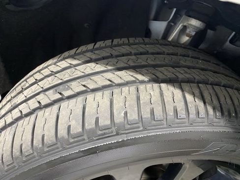 Certified 2020 Jeep Grand Cherokee Altitude image 38