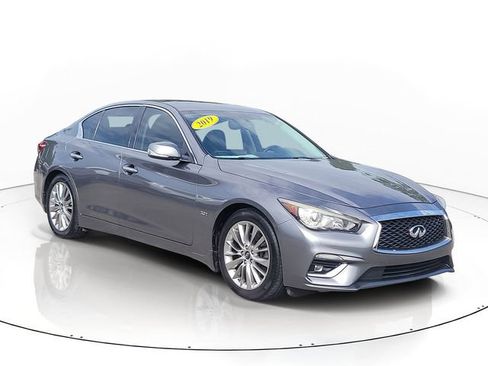 Used 2019 INFINITI Q50 Luxe w/ Essential Package (3.0T Luxe) RWD image 3