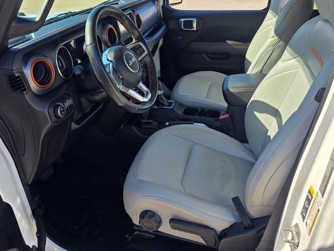 Used 2021 Jeep Gladiator Mojave image 7
