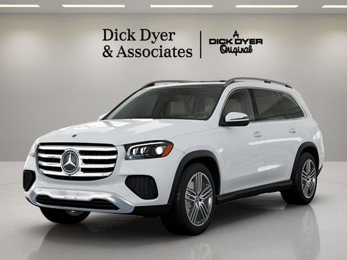 Used 2025 Mercedes-Benz GLS 450 4MATIC image 30