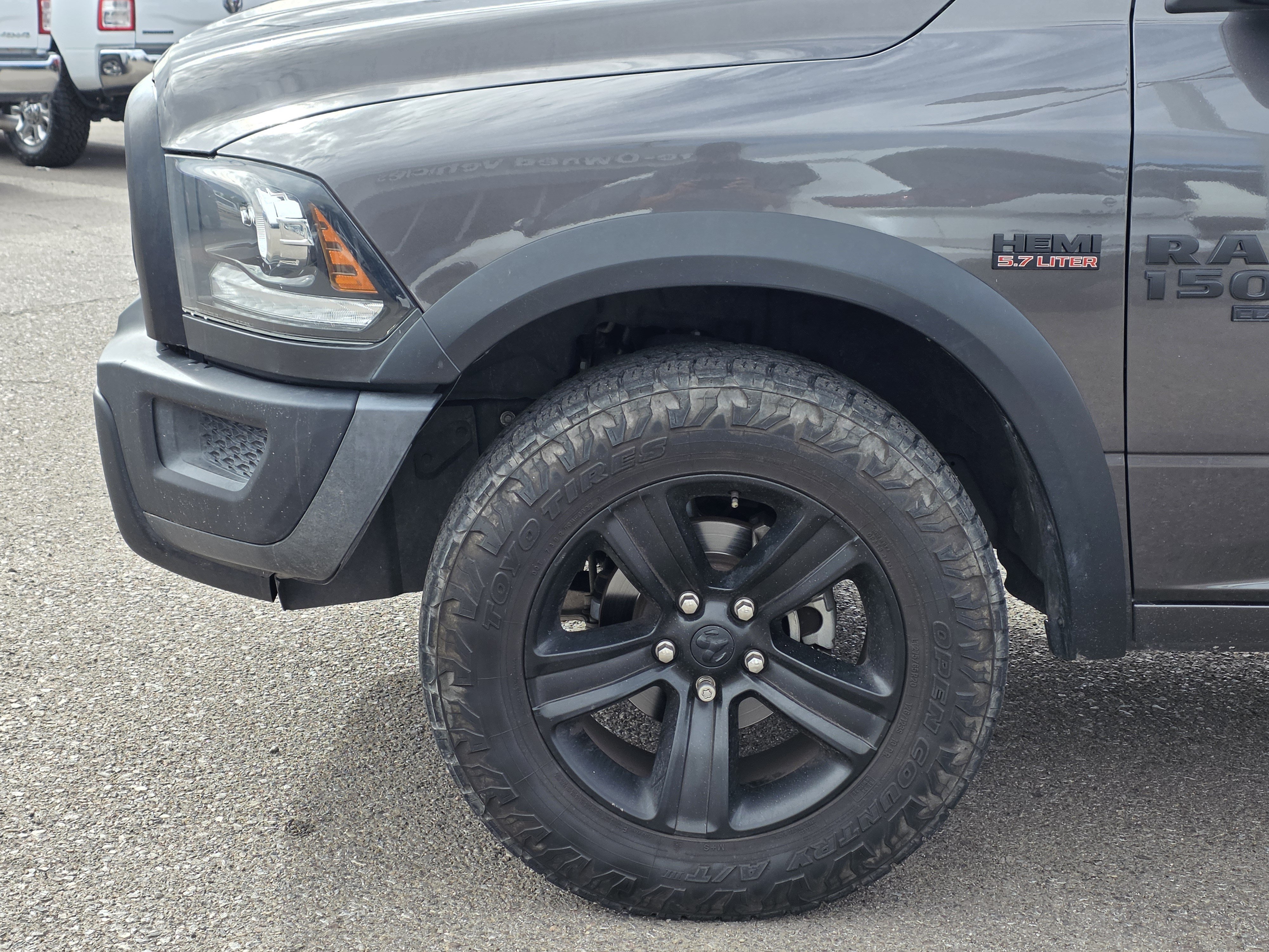 Used 2021 RAM 1500 Warlock AWD/4WD image 4