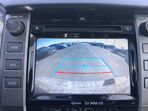 Used 2019 Toyota Tundra Limited w/ Limited Premium Package image 27