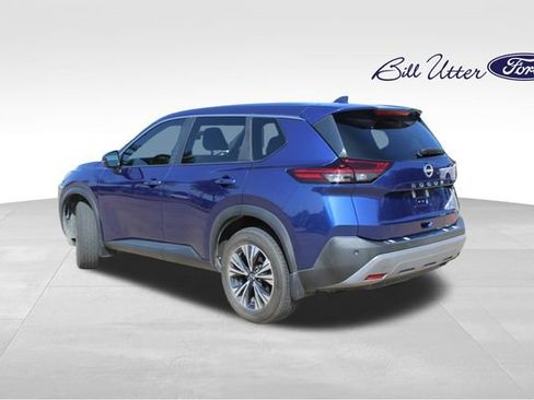 Used 2023 Nissan Rogue SV FWD image 7