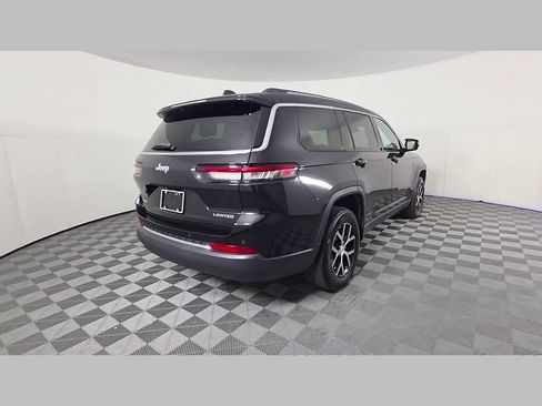 Used 2023 Jeep Grand Cherokee L Limited w/ Trailer Tow Group (B) AWD/4WD image 39