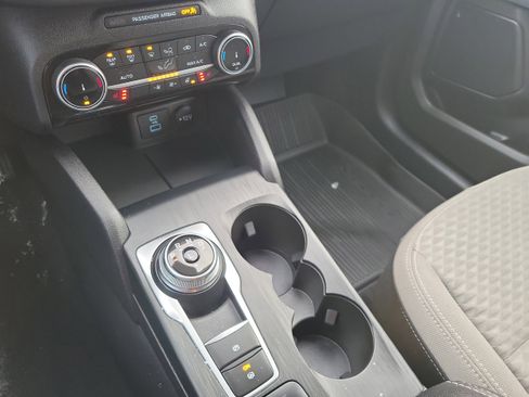 Certified 2022 Ford Escape SE w/ Convenience Package image 32