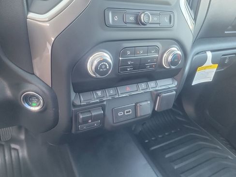 New 2026 GMC Sierra 3500 Pro w/ Convenience Package image 17