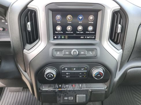 Used 2022 Chevrolet Silverado 1500 Custom AWD/4WD image 26
