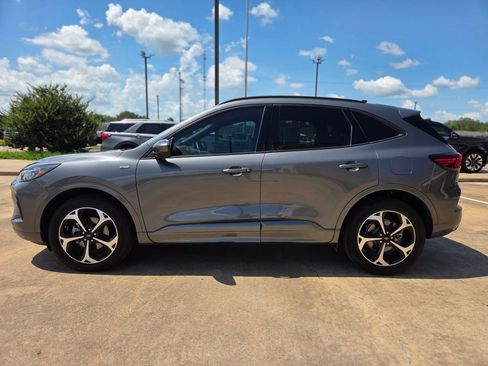 Used 2024 Ford Escape ST-Line Elite AWD/4WD image 8