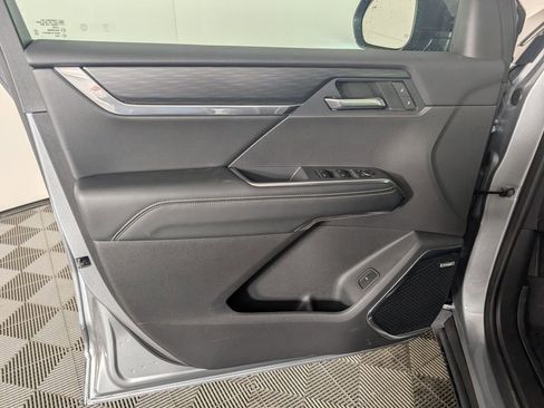 New 2025 GMC Acadia Elevation w/ Super Cruise Package image 15