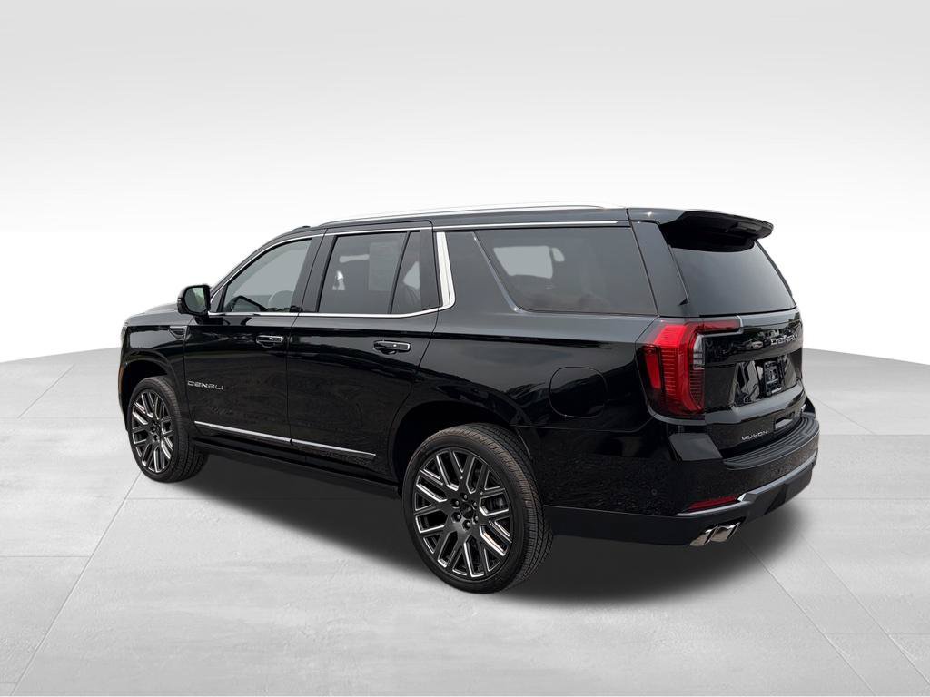 Used 2026 GMC Yukon Denali Ultimate AWD/4WD image 18