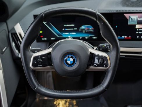 Used 2024 BMW iX xDrive50 w/ Premium Package image 27