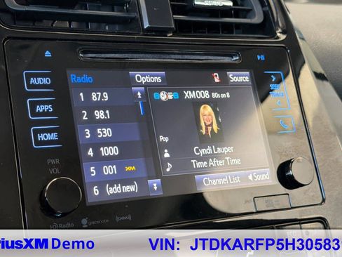 Used 2017 Toyota Prius Prime Plus FWD image 33