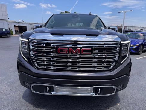Used 2022 GMC Sierra 1500 Denali AWD/4WD image 8