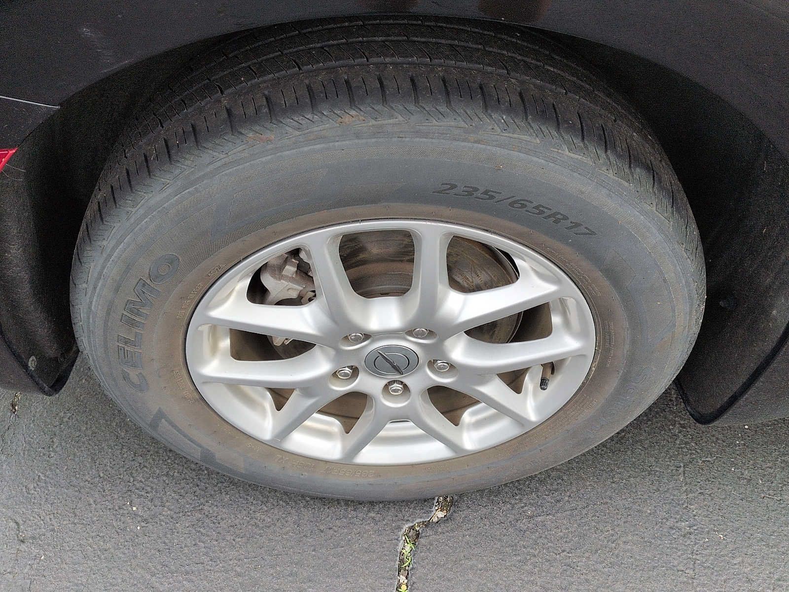 Used 2024 Chrysler Pacifica Touring-L FWD image 9