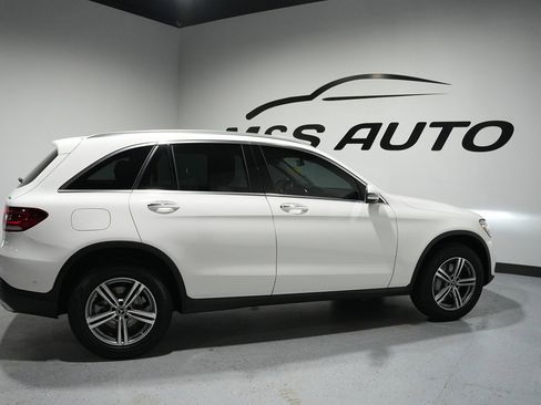 Used 2021 Mercedes-Benz GLC 300 4MATIC image 6