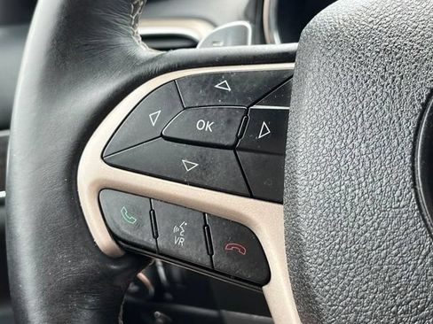 Used 2015 Jeep Grand Cherokee Overland AWD/4WD image 33