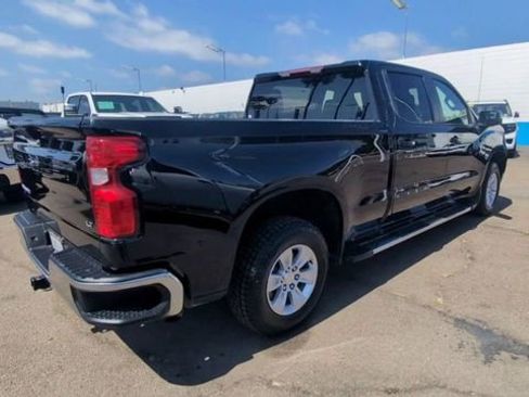 Certified 2024 Chevrolet Silverado 1500 LT w/ Protection Package AWD/4WD image 8