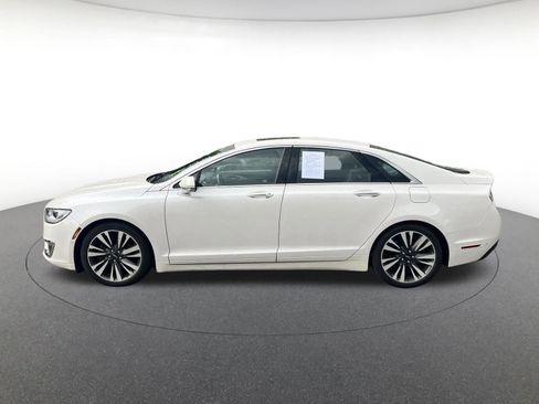 Used 2020 Lincoln MKZ Reserve FWD image 4