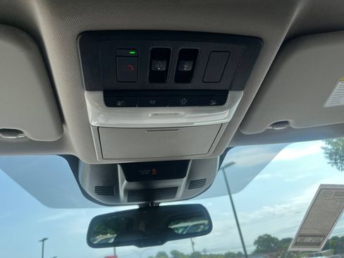 Used 2021 Nissan Rogue SL w/ Premium Package FWD image 44