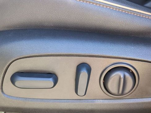 Used 2022 Chevrolet Blazer Premier w/ Enhanced Convenience Package image 20