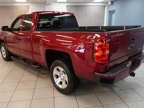 Used 2018 Chevrolet Silverado 1500 LT w/ All Star Edition AWD/4WD image 9