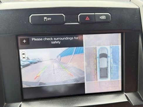 Used 2016 Ford F150 Lariat w/ Equipment Group 502A Luxury image 13