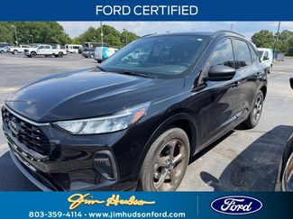 Used 2023 Ford Escape ST-Line w/ Tech Pack #1 AWD/4WD video 1