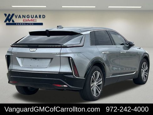 Used 2024 Cadillac Lyriq Luxury RWD image 10
