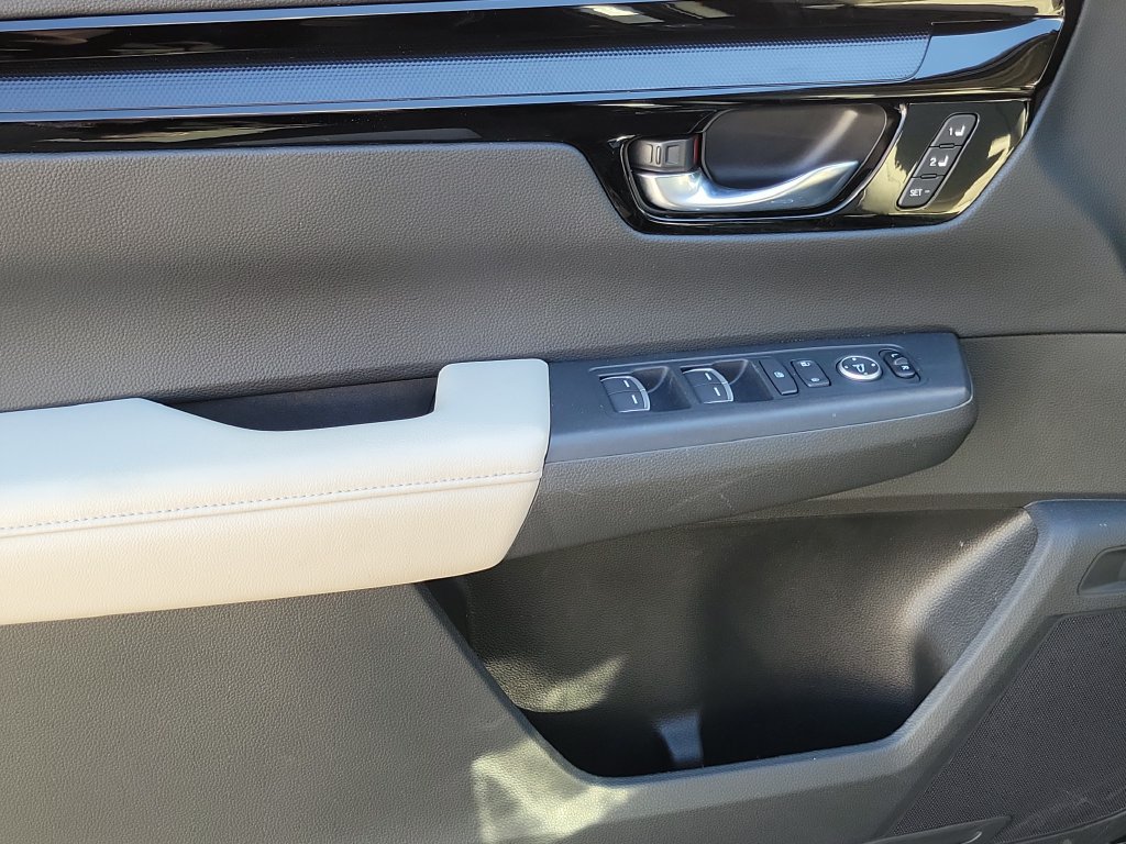 Certified 2025 Honda CR-V EX-L image 20