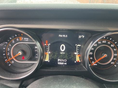 Used 2019 Jeep Wrangler Unlimited Sport S image 19