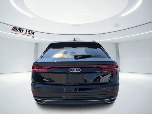 Used 2023 Audi Q8 Prestige AWD/4WD image 4