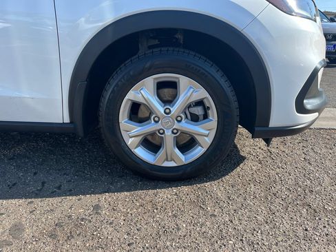 Certified 2024 Honda HR-V LX image 46