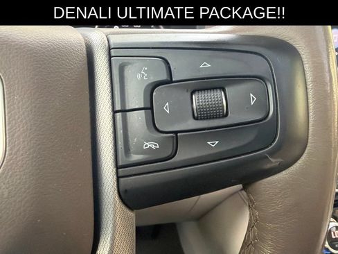 Used 2021 GMC Yukon Denali w/ Denali Ultimate Package AWD/4WD image 13