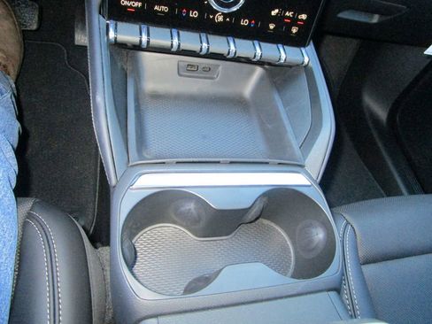 New 2026 GMC Terrain Elevation w/ Elevation Premium Package image 36