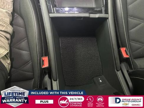 Used 2024 Volkswagen Atlas SE FWD image 22