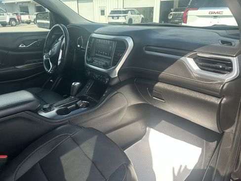 Used 2018 GMC Acadia SLT w/ LPO, Cargo Package FWD image 12
