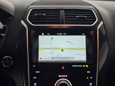 Used 2019 Ford Explorer Sport image 26