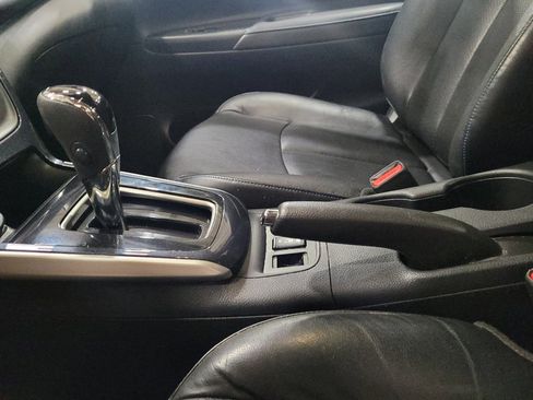 Used 2019 Nissan Sentra SR w/ Premium Package (SR) FWD image 26
