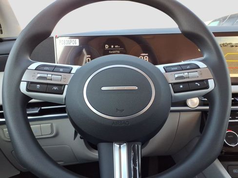 New 2026 Hyundai Tucson SEL image 16