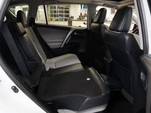 Used 2017 Toyota RAV4 Limited w/ Advanced Technology Package image 31