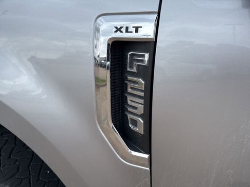 Used 2022 Ford F250 XLT w/ XLT Value Package image 13