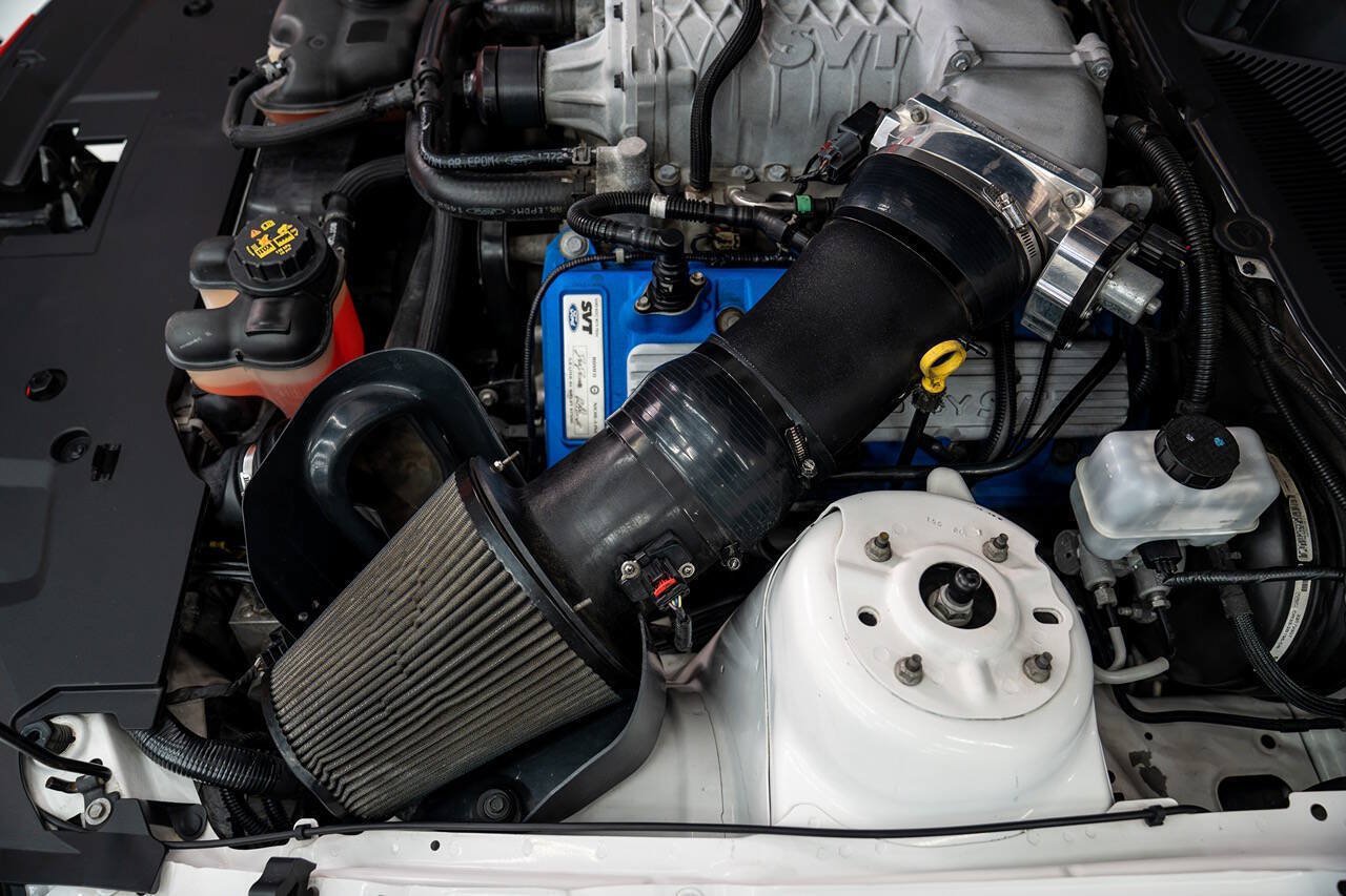 Used 2013 Ford Mustang Shelby GT500 RWD image 12