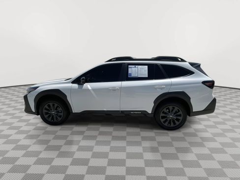 Used 2024 Subaru Outback Onyx Edition AWD/4WD image 12