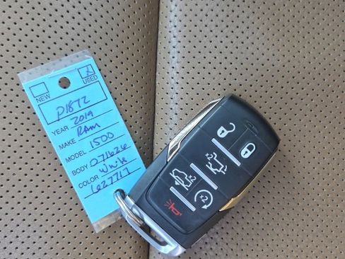 Used 2019 RAM 1500 Laramie Longhorn AWD/4WD image 30