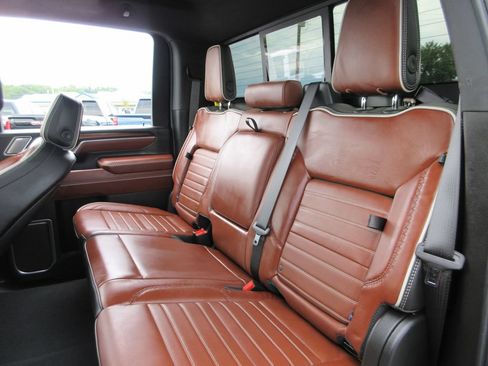 Used 2026 GMC Sierra 2500 Denali Ultimate AWD/4WD image 26