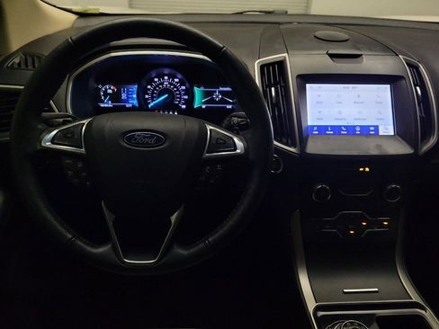 Used 2019 Ford Edge SEL w/ Equipment Group 201A AWD/4WD image 22