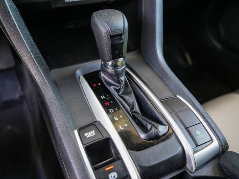 Used 2021 Honda Civic LX image 17