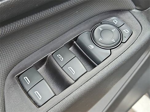 Used 2022 Chevrolet Equinox RS image 23