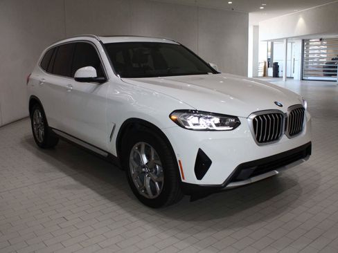 Certified 2024 BMW X3 sDrive30i w/ Premium Package image 8