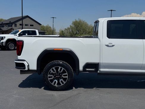 Used 2023 GMC Sierra 3500 AT4 w/ AT4 Premium Plus Package AWD/4WD image 5